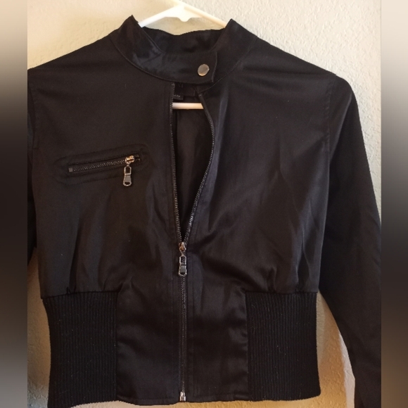 XXI Black Satin Sandy From Grease Cropped Bikercore Moto Bomber Jersey Hem Coat - Picture 4 of 5